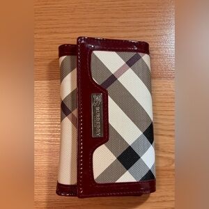 Checkered Wallet with Burgundy Accents